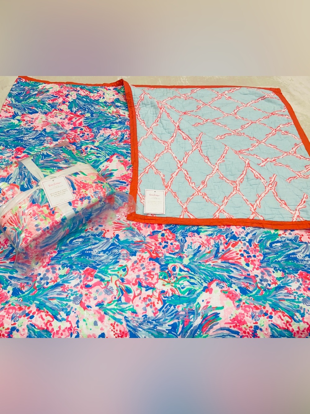 Lilly Pulitzer for Pottery Barn Queen Quilt & Shams in Fan Sea Pants & Deep Dive